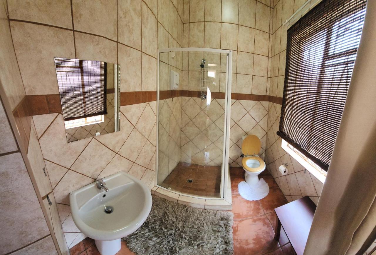 Hotel Casa Feliz à Potgietersrus Extérieur photo